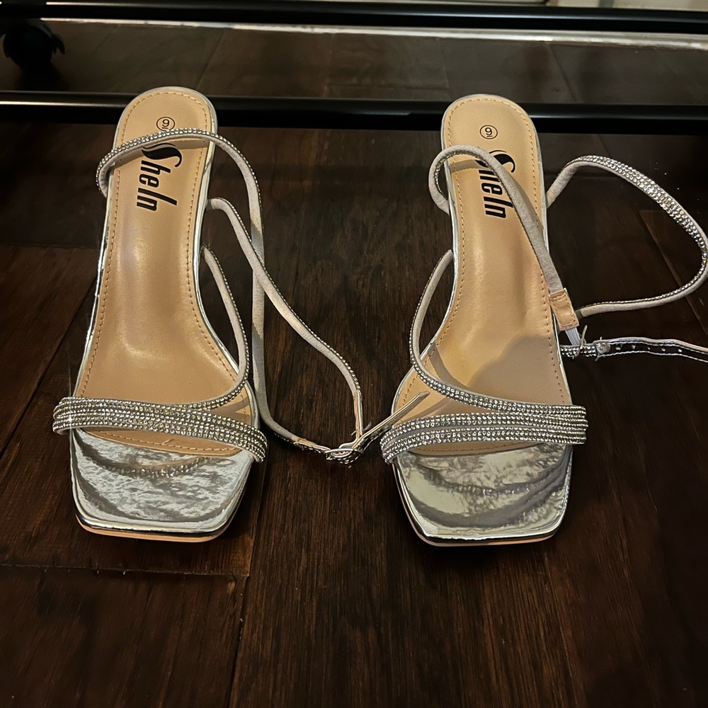 Evening wear styled strappy heels